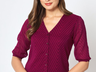 Zig-Zag Pattern V-Neck Top