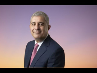 "Amitabh Chaudhry Continues as Axis Bank MD & CEO"