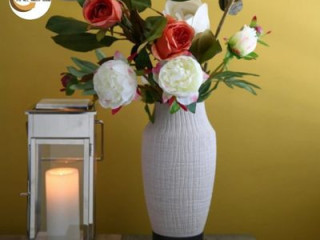 Elegant Vases for Stylish Home Decor Online