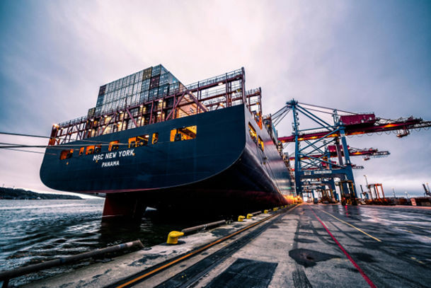 revolutionizing-logistics-the-future-of-cargo-technology