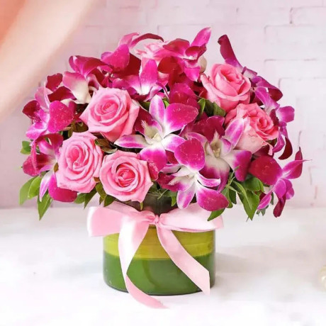 same-day-flower-delivery-in-bangalore-fresh-vibrant-flowers-big-0