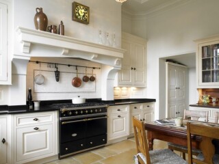 Modern French Provincial Kitchens