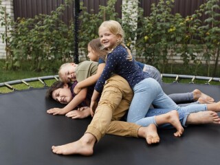 Big Christmas Sale: Best Deals on Rectangular Trampolines!