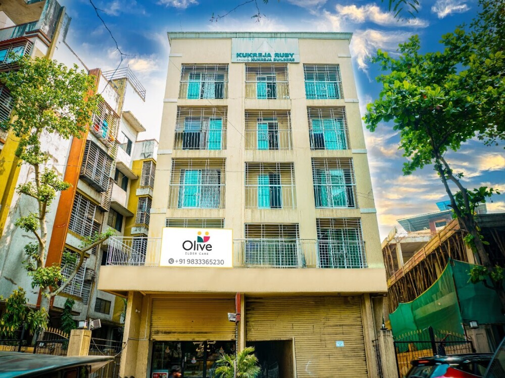 Olive Elder Care in Mumbai | Luxury Old Age Homes in Mumbai