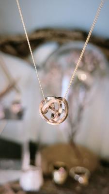 Gold Knot Pendant – House of Kerry | Shop Now