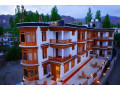 luxury-hotels-in-leh-ladakh-near-market-small-2