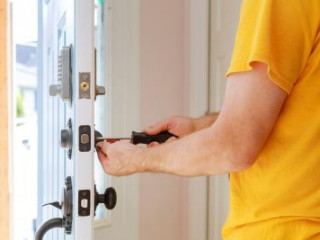 Locksmith Service Near Me