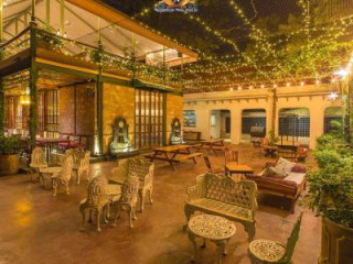 Best Multicuisine Restaurants And Rooftop Cafe | Shikaar Bagh