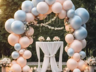 Transform Your Wedding Venue with These Balloon Decor Tips