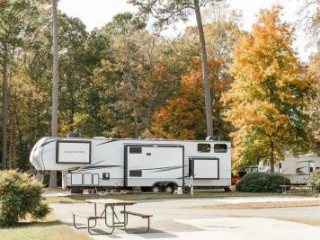 Williamsburg RV Camping Resort