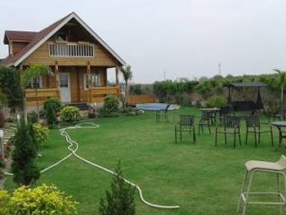  Green Beauty Farm House sector 135 Noida