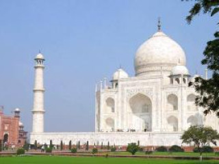 Same Day Taj Mahal Tour by Car from Delhi