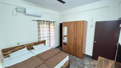 hotel-near-hennur-big-1